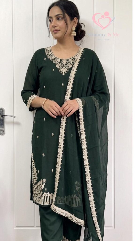 CHURIDAR